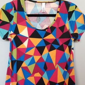 LuLaRoe geometric Classic T EUC